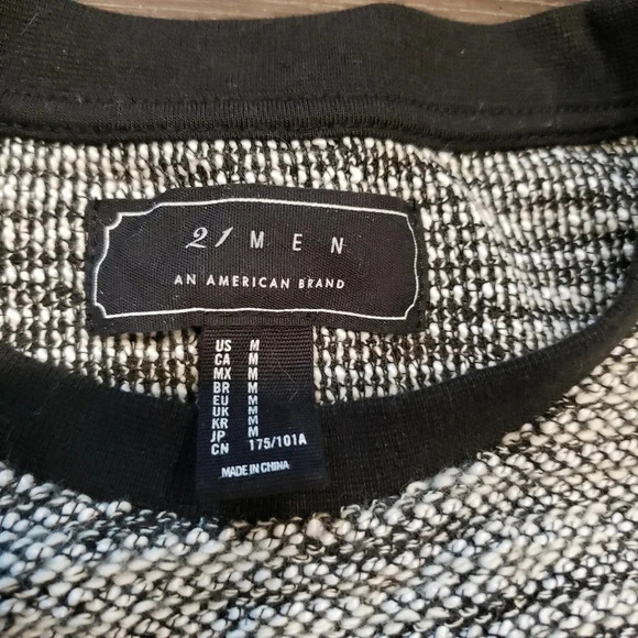 Mens Sweater Large Gray Pullover Faux Leather M - Picture 5 of 7